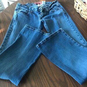 Levi’s 524 Too Super Low Stretch Jeans Size 5.